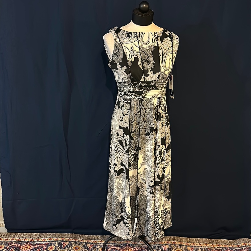NWT Black and white dress